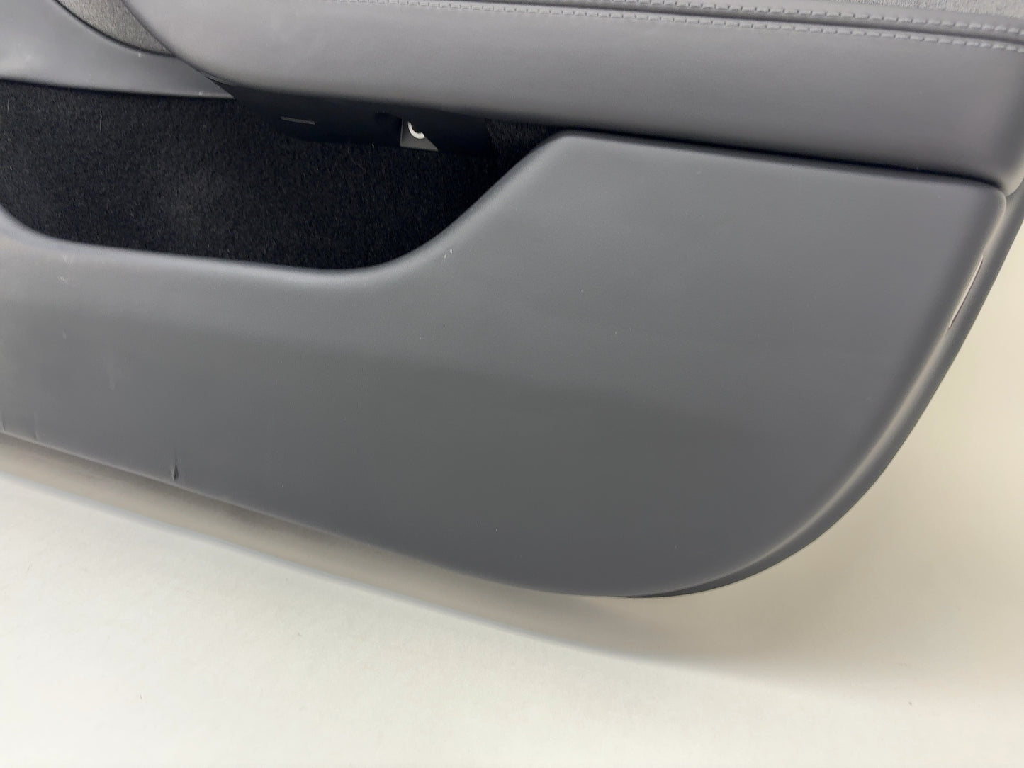 2025 Tesla Model 3 Highland Front Right Door Panel 1776740-20-E