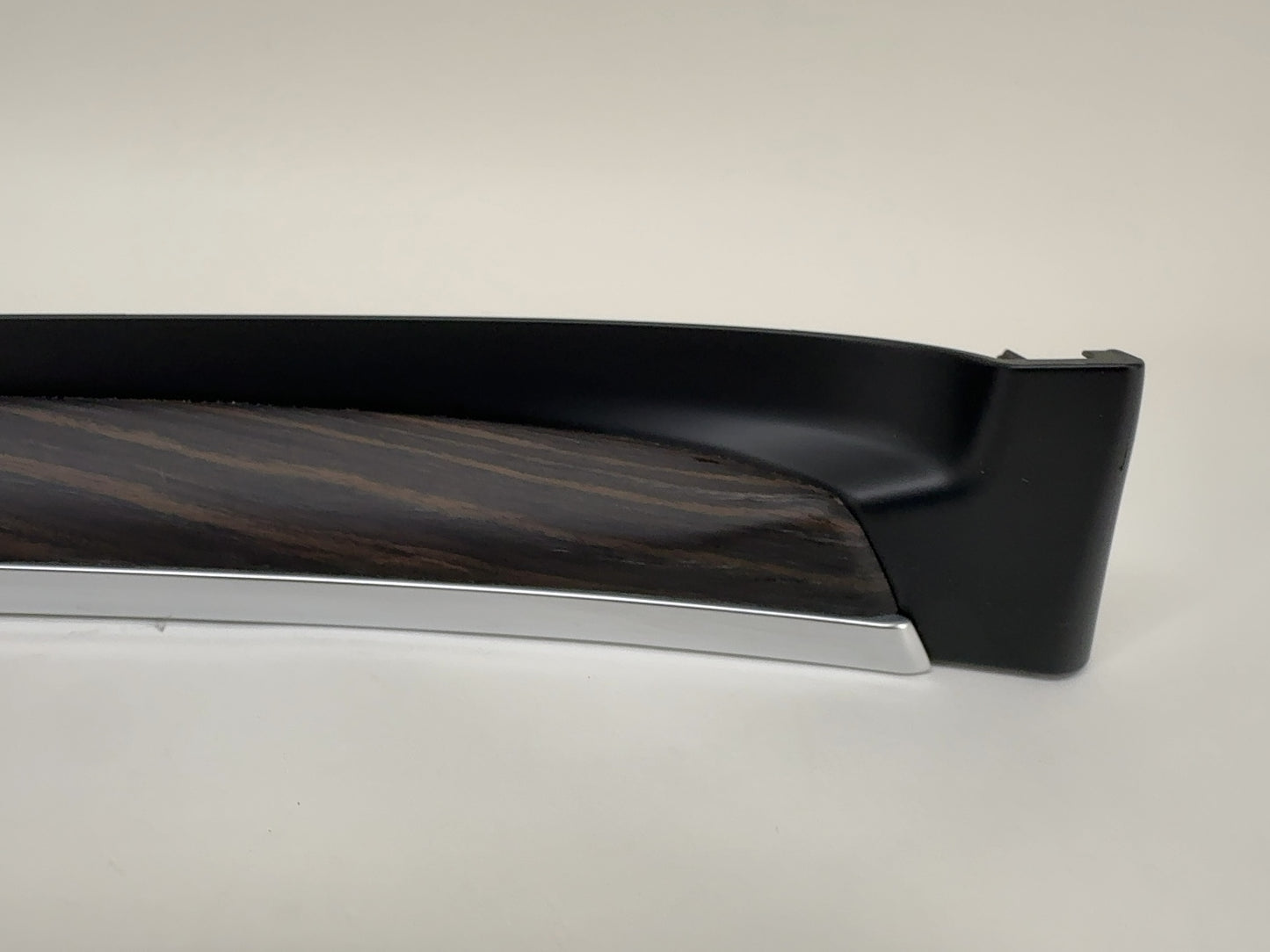 2021 Tesla Model S Front Left Door Panel Trim 1564273-42-D