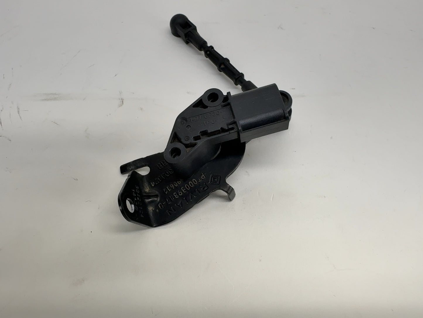 2023 Rivian R1S R1T Rear Right Ride Height Sensor PT00039817-D