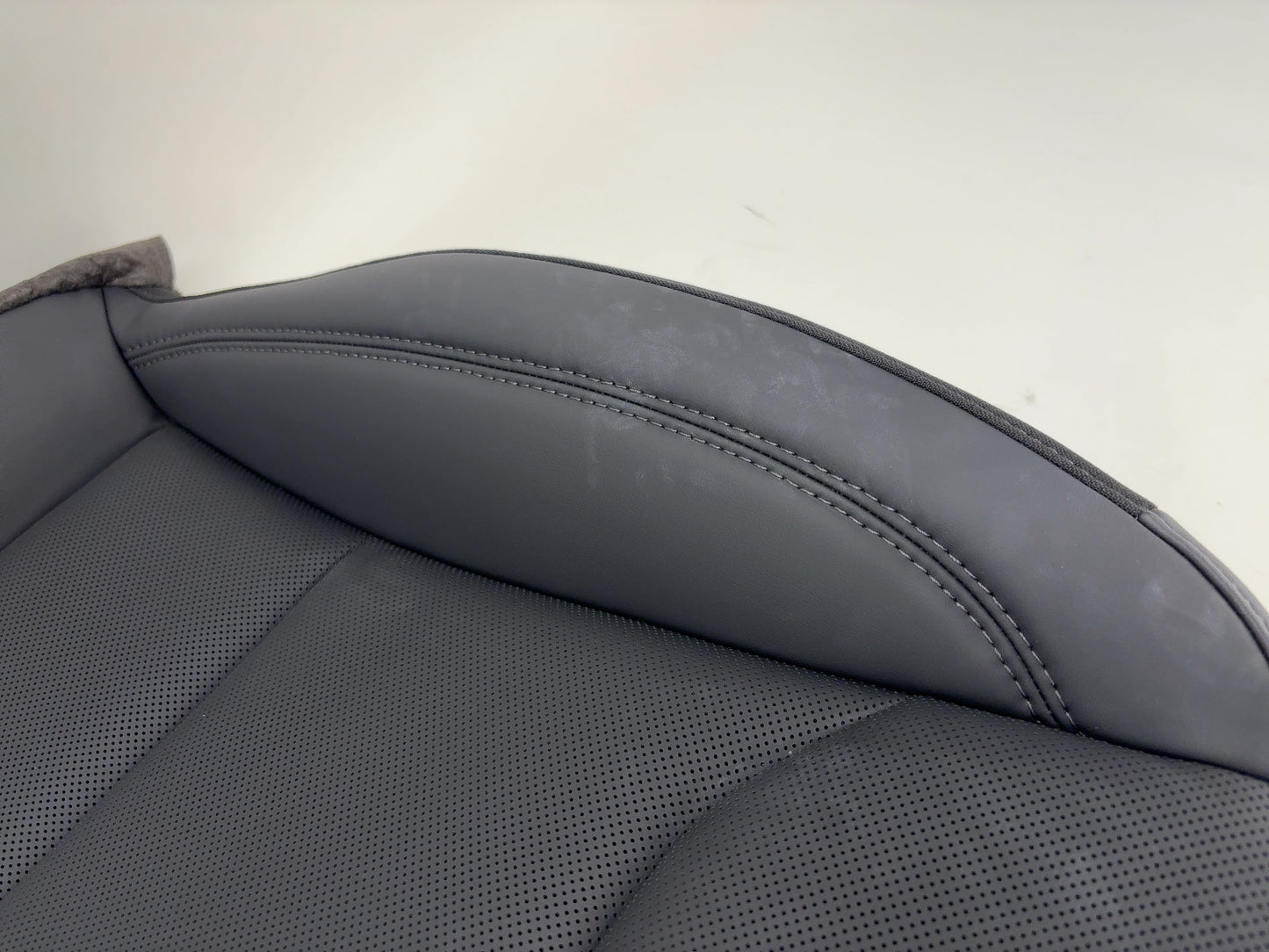 2025 Tesla Model 3 Highland Front Right Lower Seat Cushion 1997745-01-D