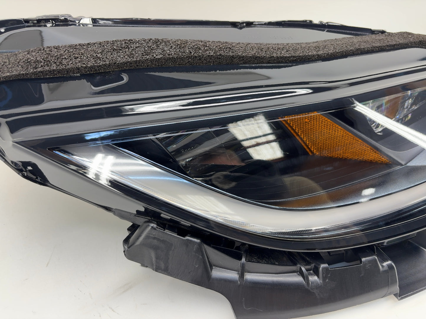 2026 Tesla Model 3 Highland Front Headlamp Right 1694087-00-I
