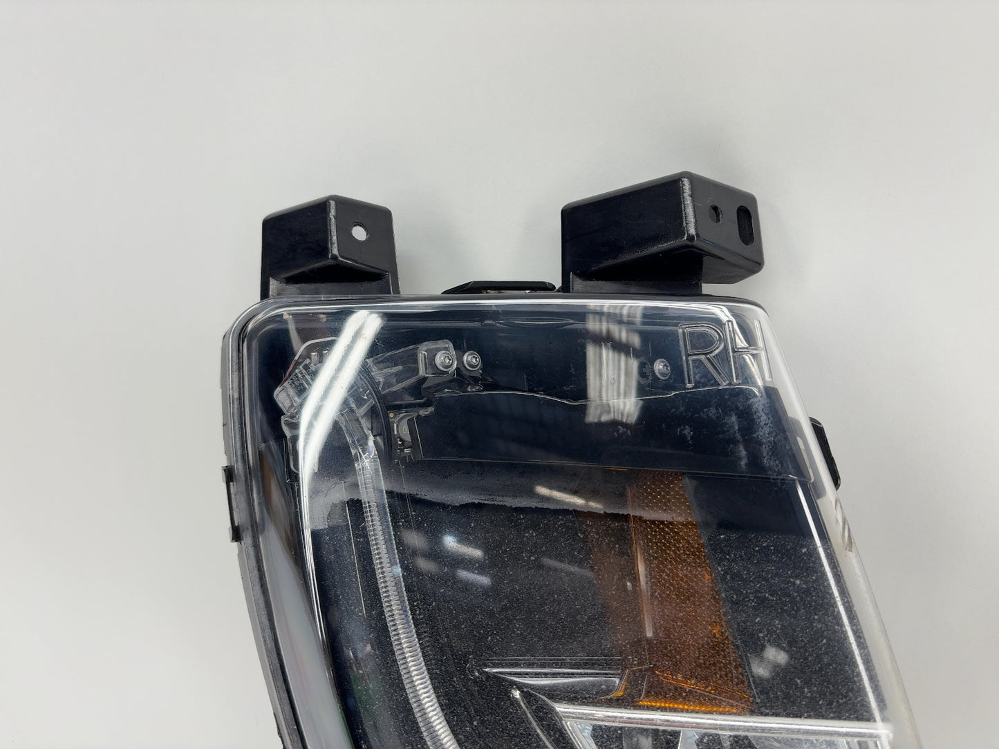 2013 Tesla Model S Right Foglamp 6005914-00-B
