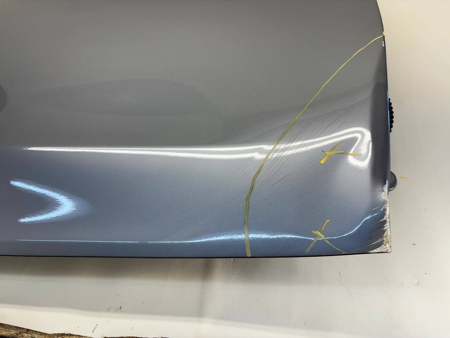 2026 Tesla Model Y Juniper Front Door Right 2035501-E0-A