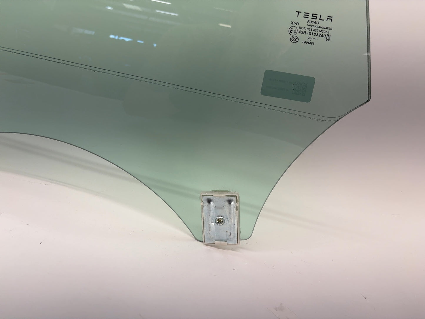 2025 Tesla Model 3 Highland Rear Right Door Glass Laminated 2020916-00-C