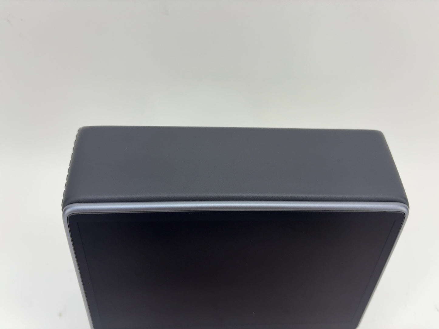 2024-2026 Tesla Model Y Juniper Rear Display 1875931-00-D