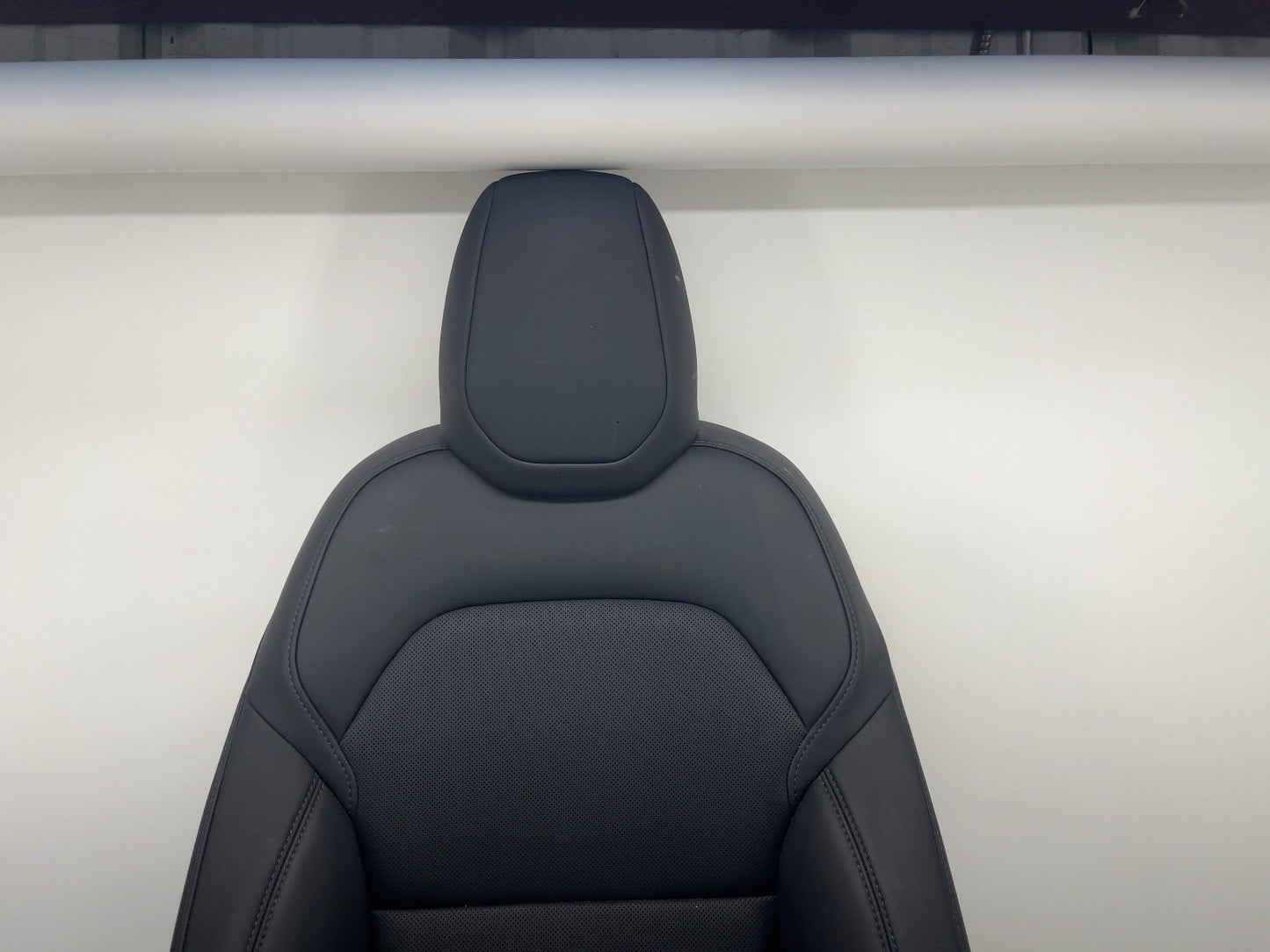 2025 Tesla Model 3 Highland Front First Row Seat Right Black 7754324-01-B