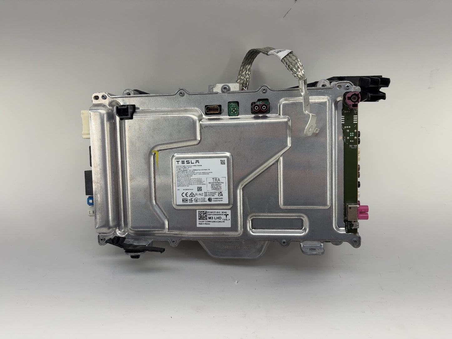 2022 Tesla Model 3 Car Computer With Vc Left Controller 1681271-00-D