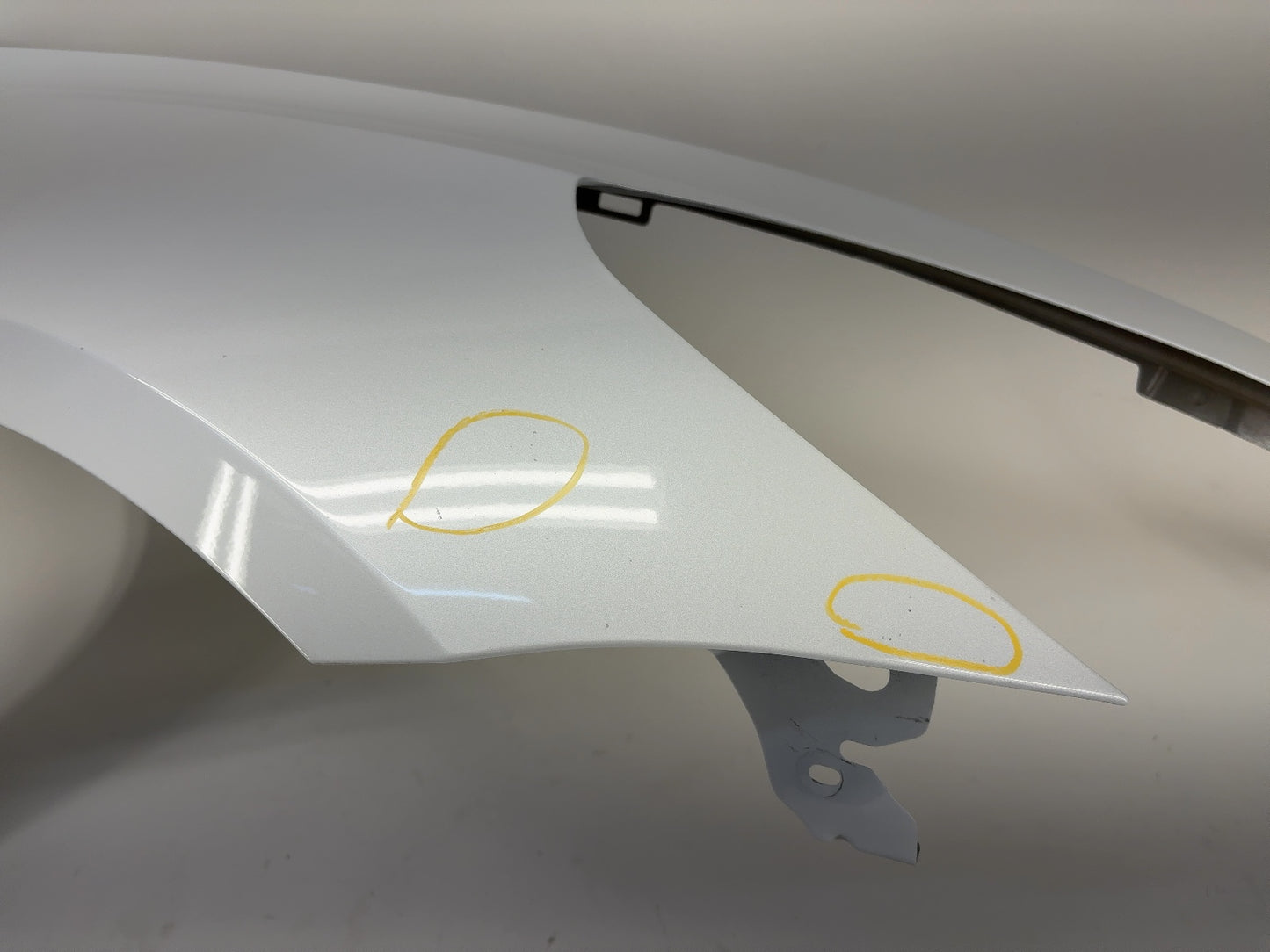 2018-2023 Tesla Model 3 Right Fender 1081400-E0-D