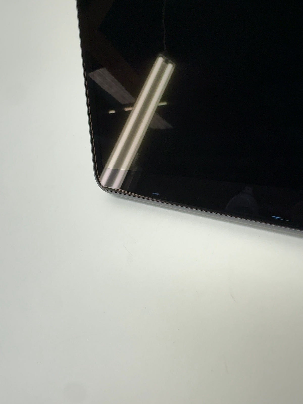 2024-2026 Tesla Model 3 Highland Center Display 1756566-00-D
