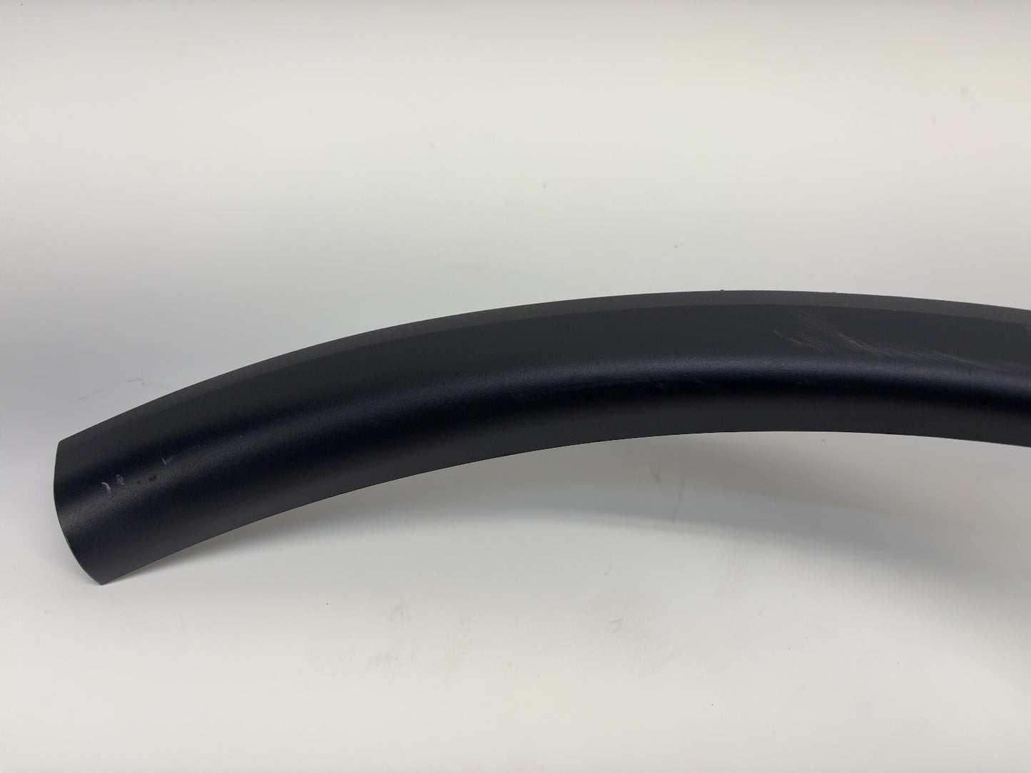 2026 Tesla Model Y Juniper Rear Fender Garnish Right 1937596-00-D