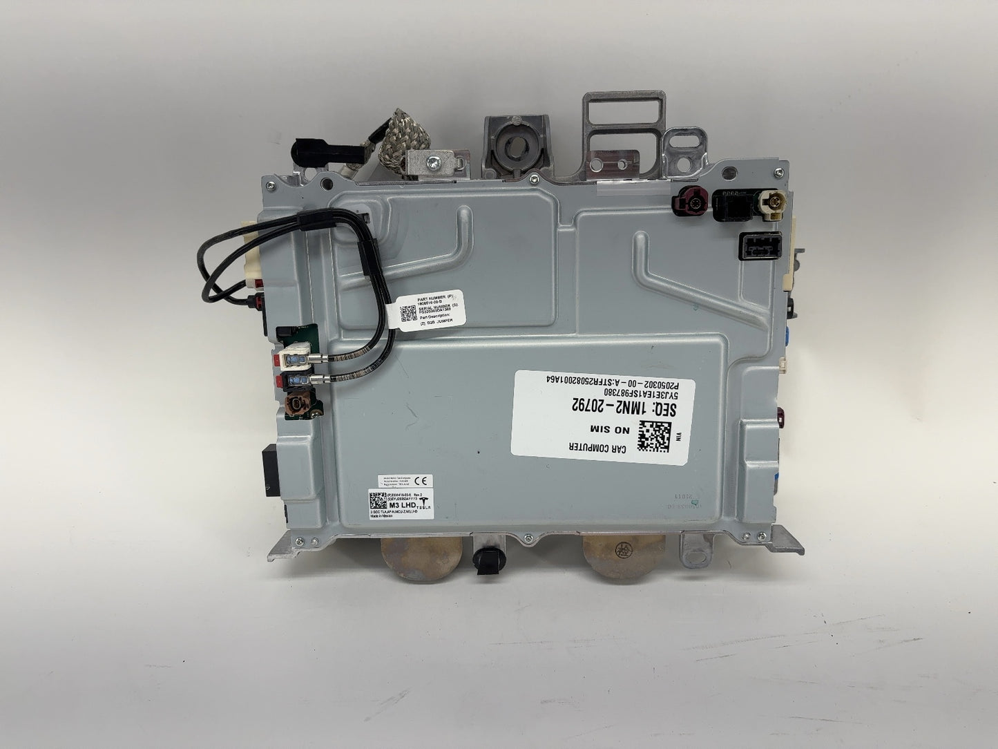 2025 Tesla Model 3 Highland Car Computer With Vc Left Controller 2001418-00-E