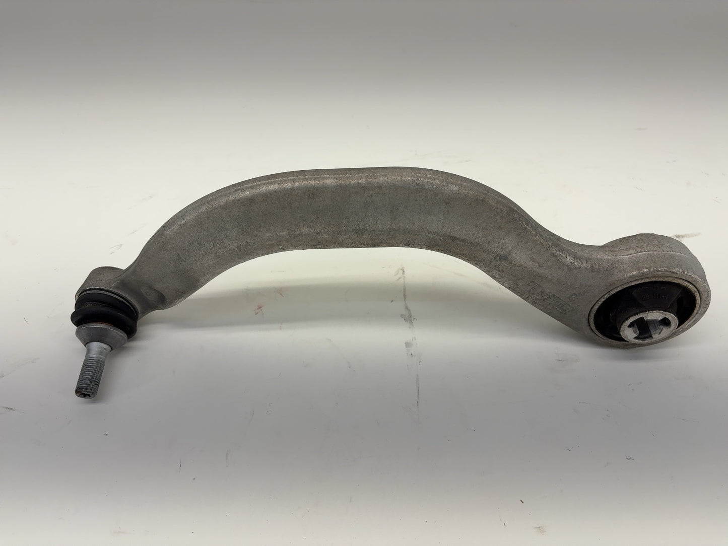 2023 Tesla Model Y Front Right Lower Control Arm Curved 1288359-99-B