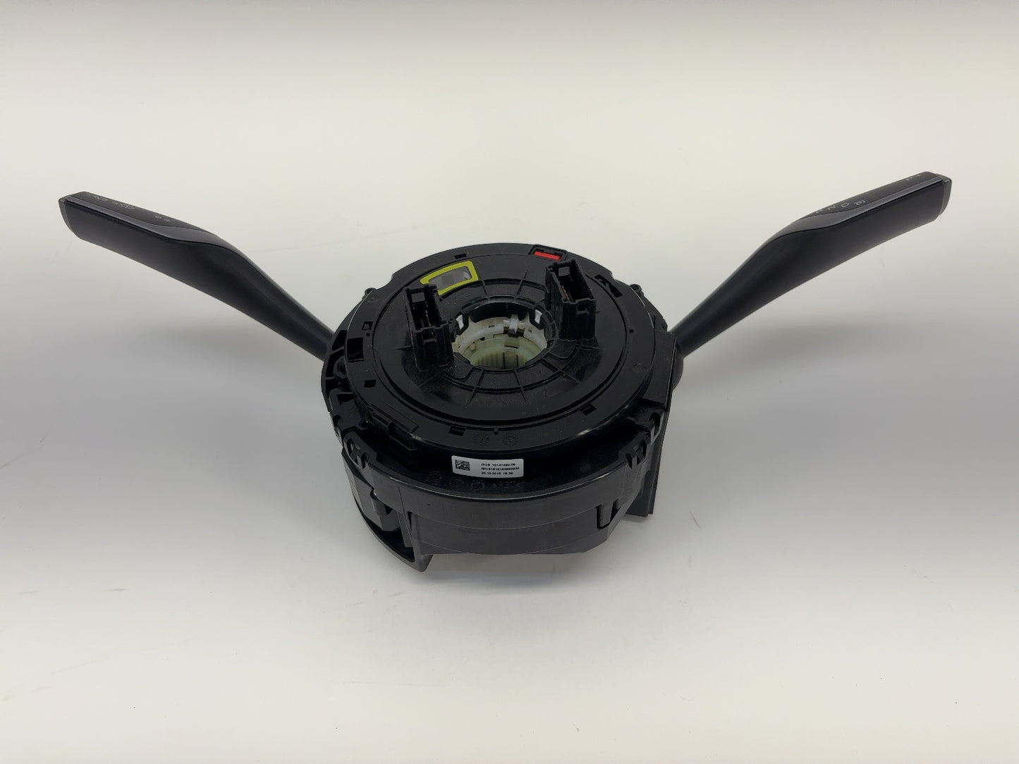2018 Tesla Model 3 Steering Column Control Module 1097662-00-L