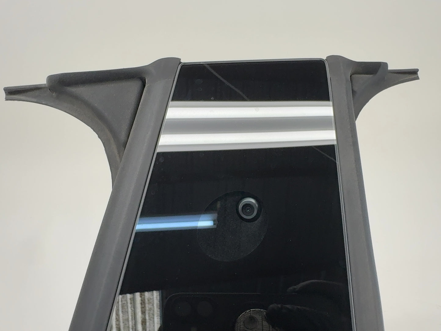 2023 Tesla Model Y B Pillar Glass With Camera Left 1506885-00-F