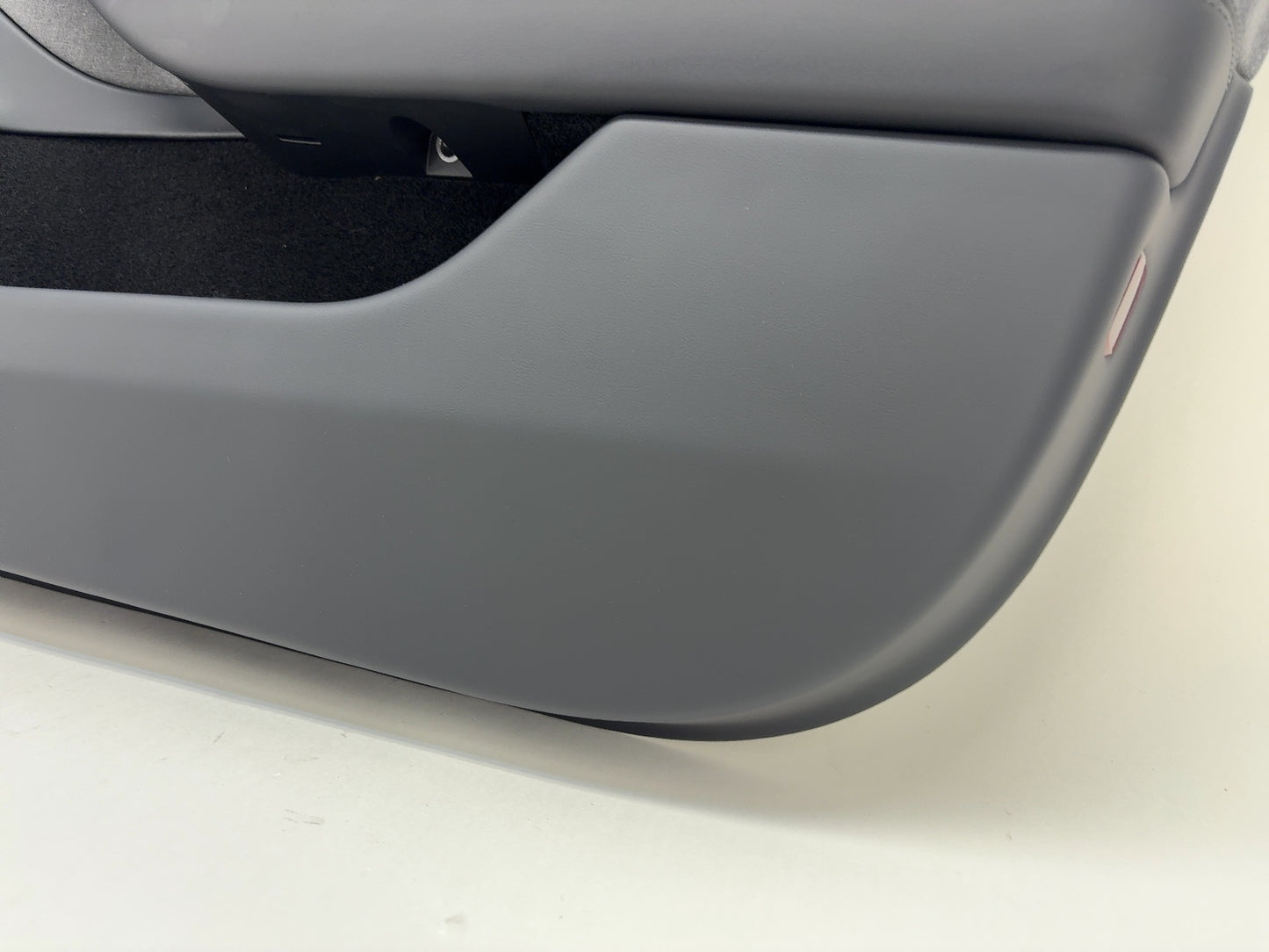 2025 Tesla Model 3 Highland Front Right Door Panel 1776740-20-E