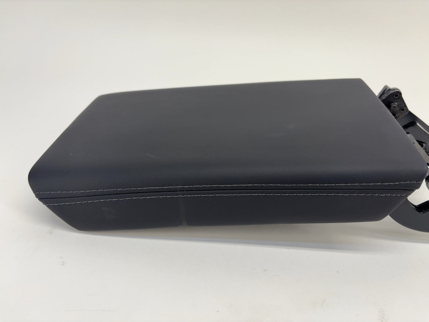 2025-2026 Tesla Model 3 Highland Console Armrest 1714422-24-G