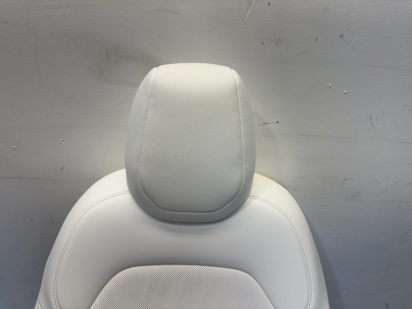 2026 Tesla Model 3 Highland Front Left Seat Assembly 7754322-02-C
