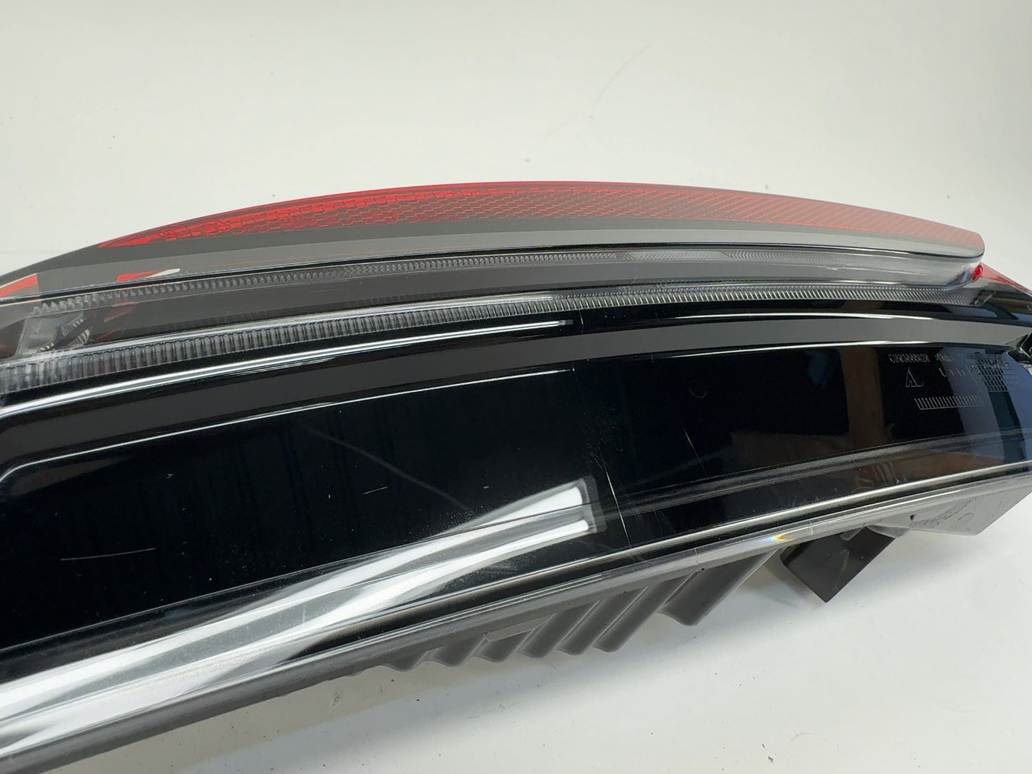 2025-2026 Tesla Model 3 Highland Rear Bumper Left Light 1712513-00-E