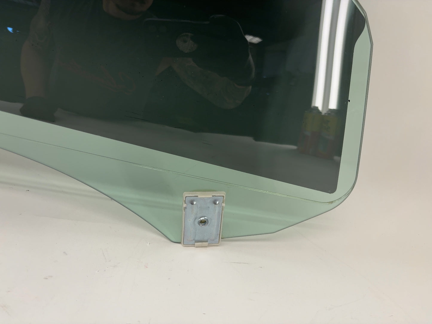 2024-2026 Tesla Model 3 Highland Front Right Door Glass Laminated Note 1773076-00-D