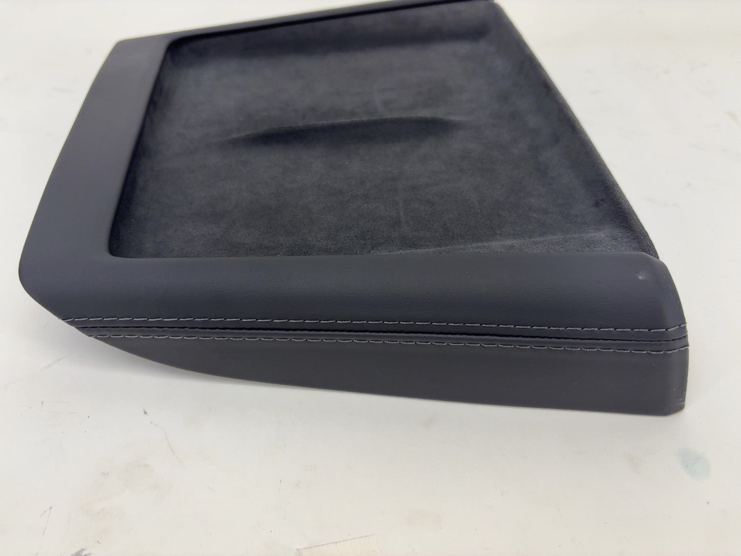 2025-2026 Tesla Model 3 Highland Wireless Charging Module & Pad 1761810-00-D