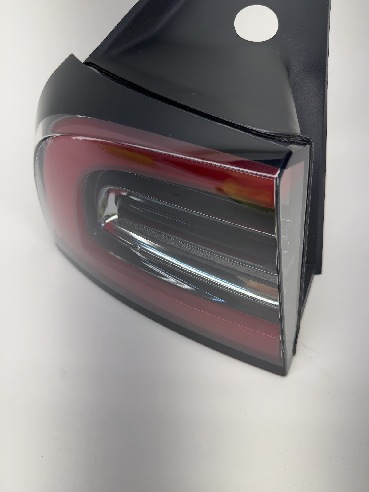 2021-2025 Tesla Model Y Left Tail Lamp Quarter Mounted Global 1502086-00-D