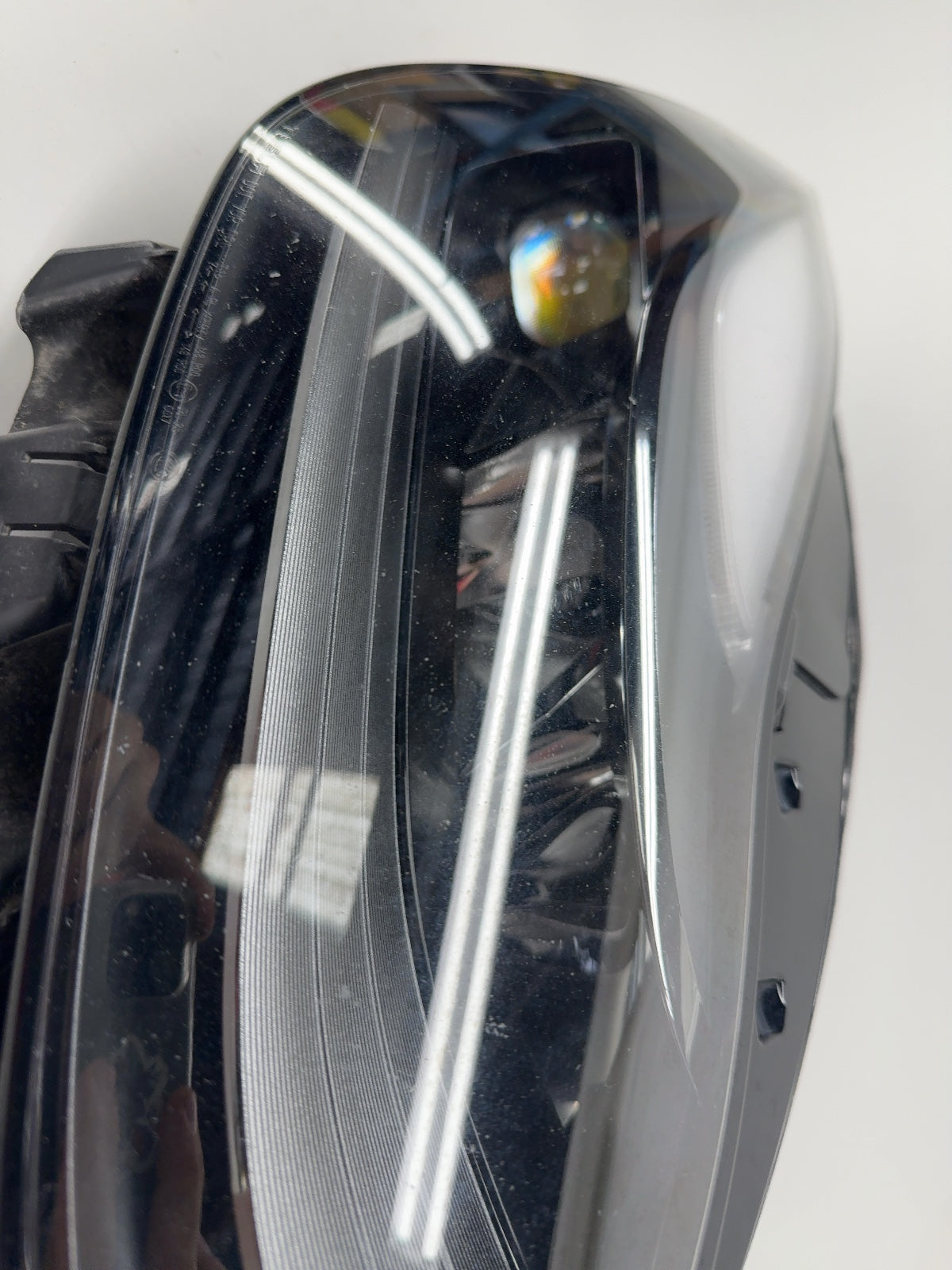 2022-2023 Tesla Model 3 Global Headlamp Right 1514953-00-D