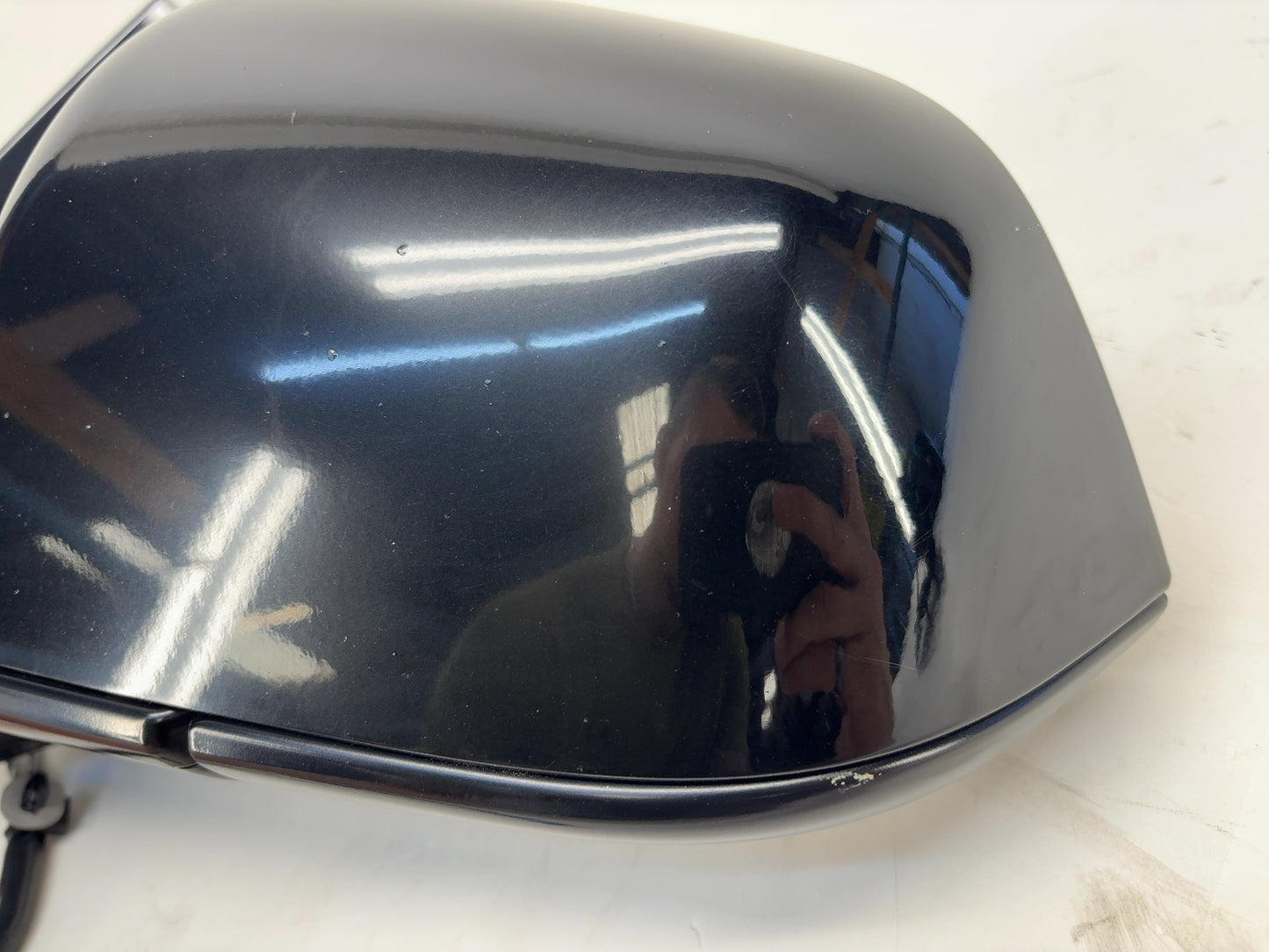2021-2023 Tesla Model Y Front Left Door Mirror Assembly 1594111-00-B