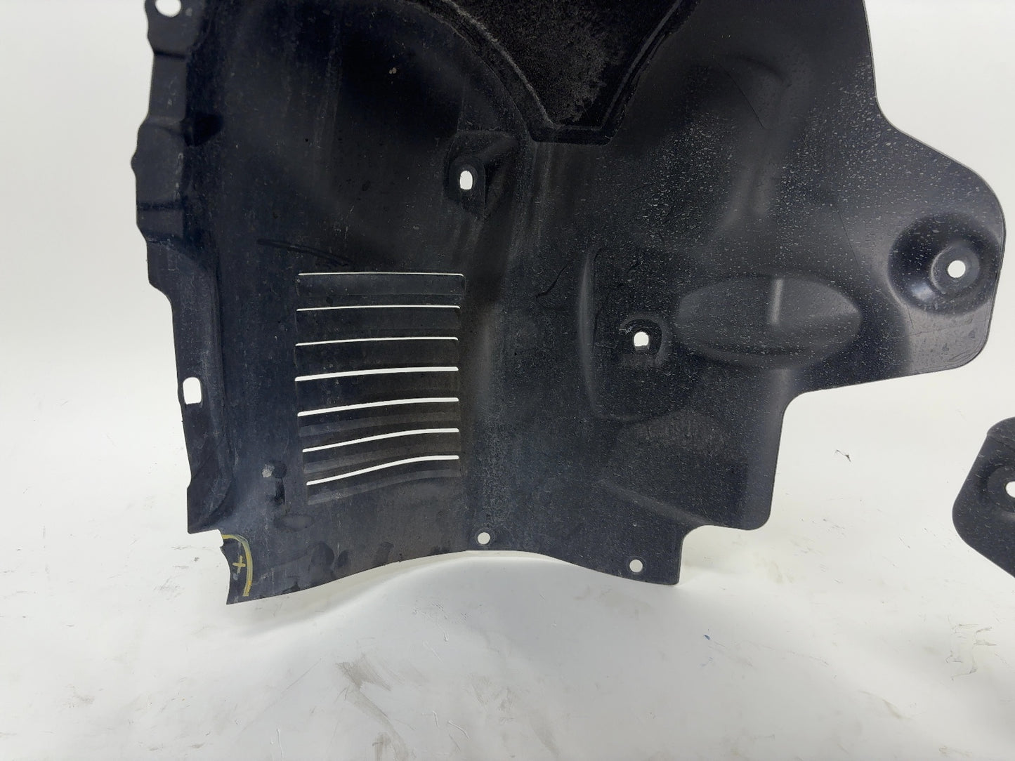 2024-2025 Tesla Model Y Front Left Wheel Liner Note 1492613-00-C