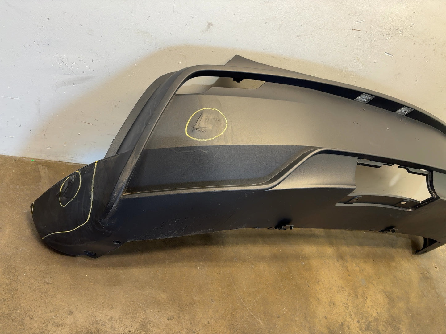 2026 Tesla Model Y Juniper Lower Fascia 1932604-00-D