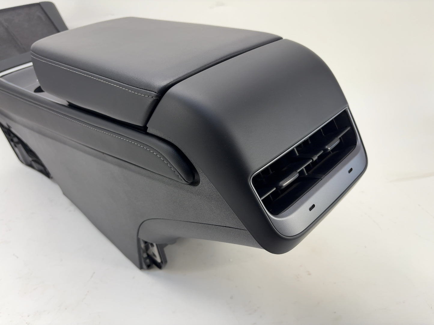 2021-2023 Tesla Model 3 Center Console 2.0 1755503-70-C