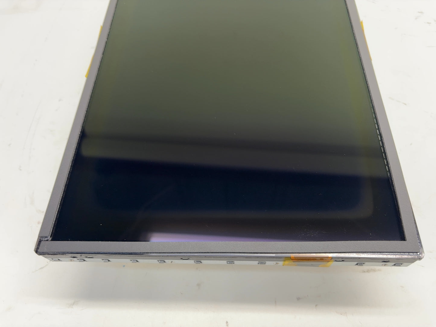 2015-2018 Tesla Model S Mcu Display Screen 1078118-00-D