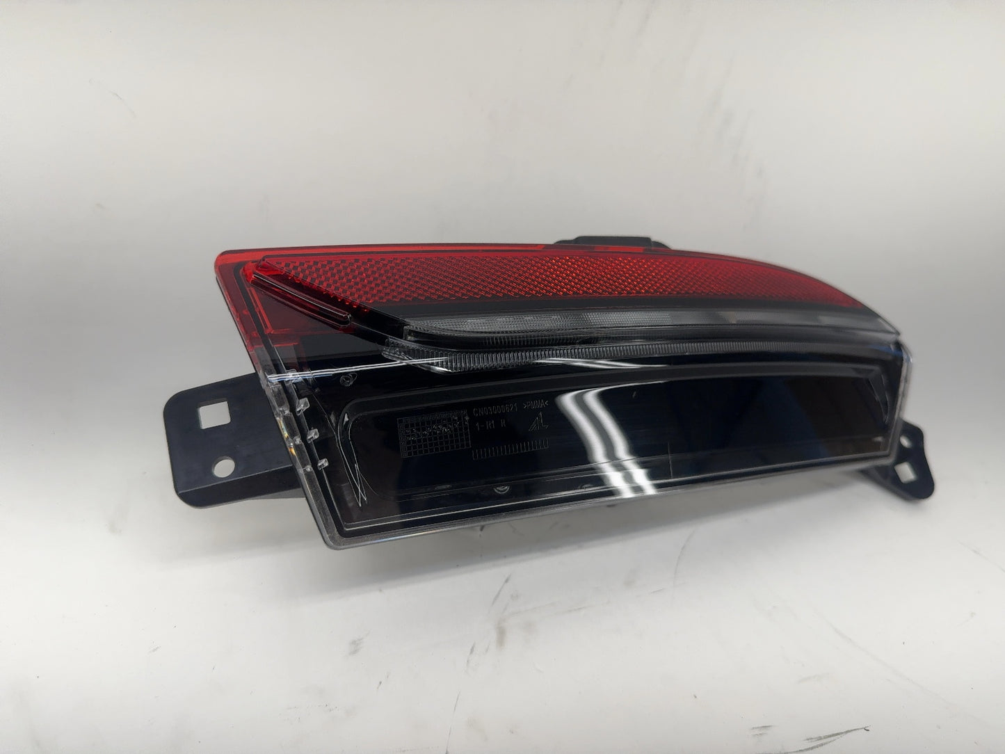 2025-2026 Tesla Model 3 Highland Rear Bumper Right Light 1712514-00-E