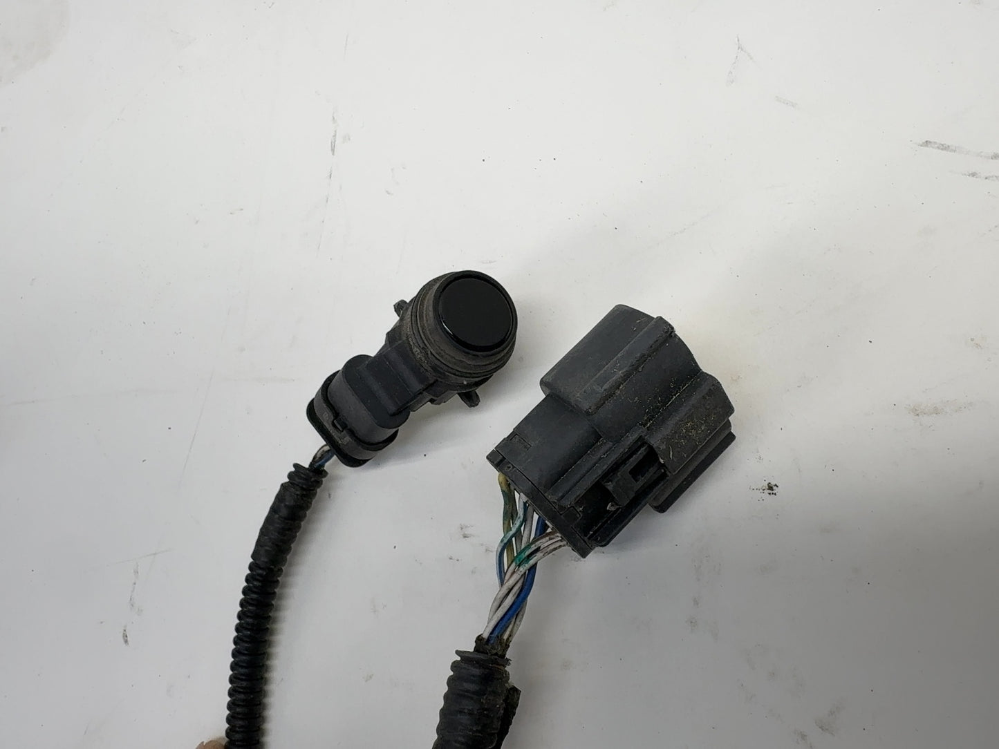 2015 Tesla Model S Rear Bumper Harness With Sensors 1004421-04-P