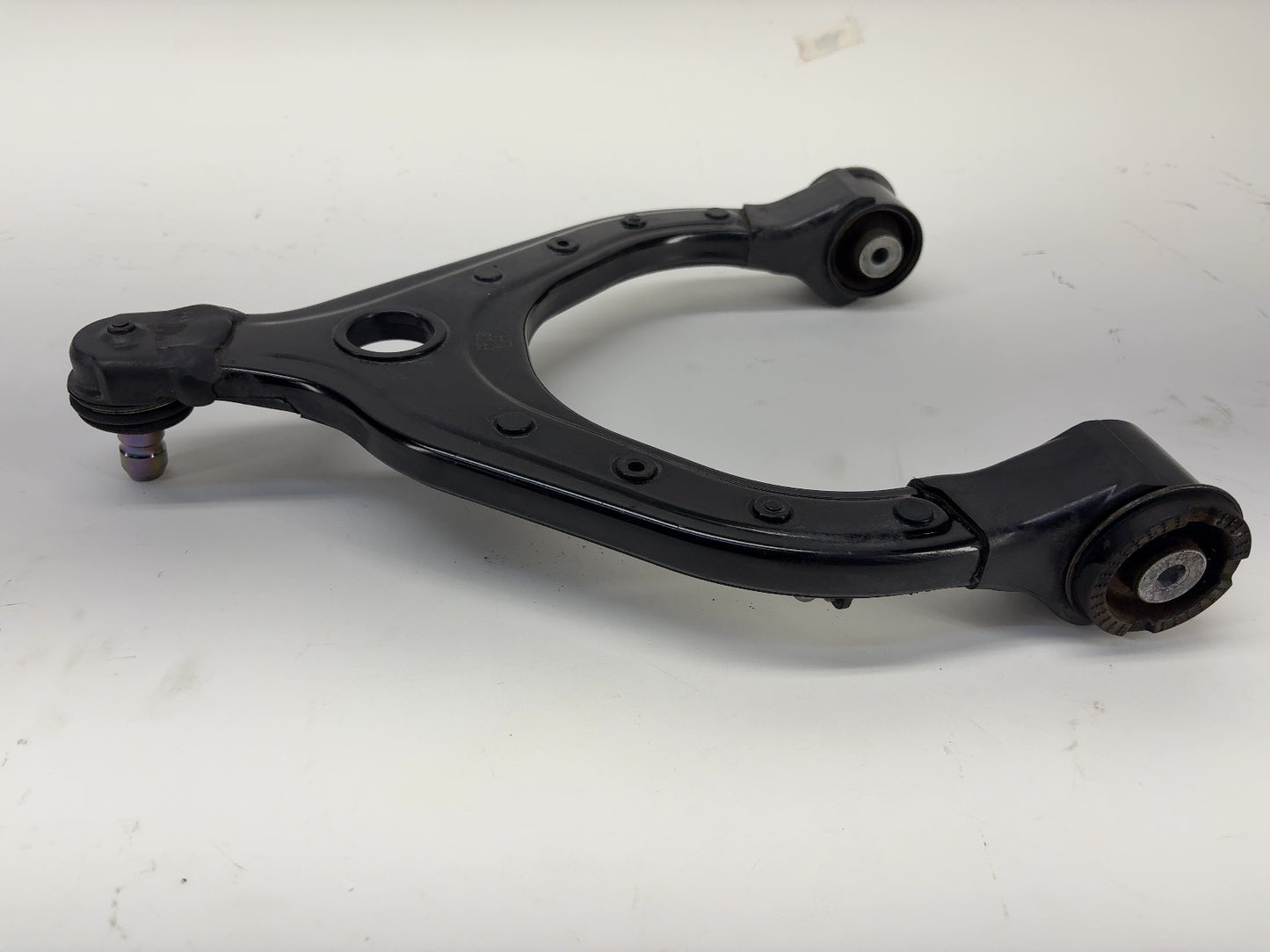 2017 Tesla Model X Front Left Upper Control Arm 1027322-00-E