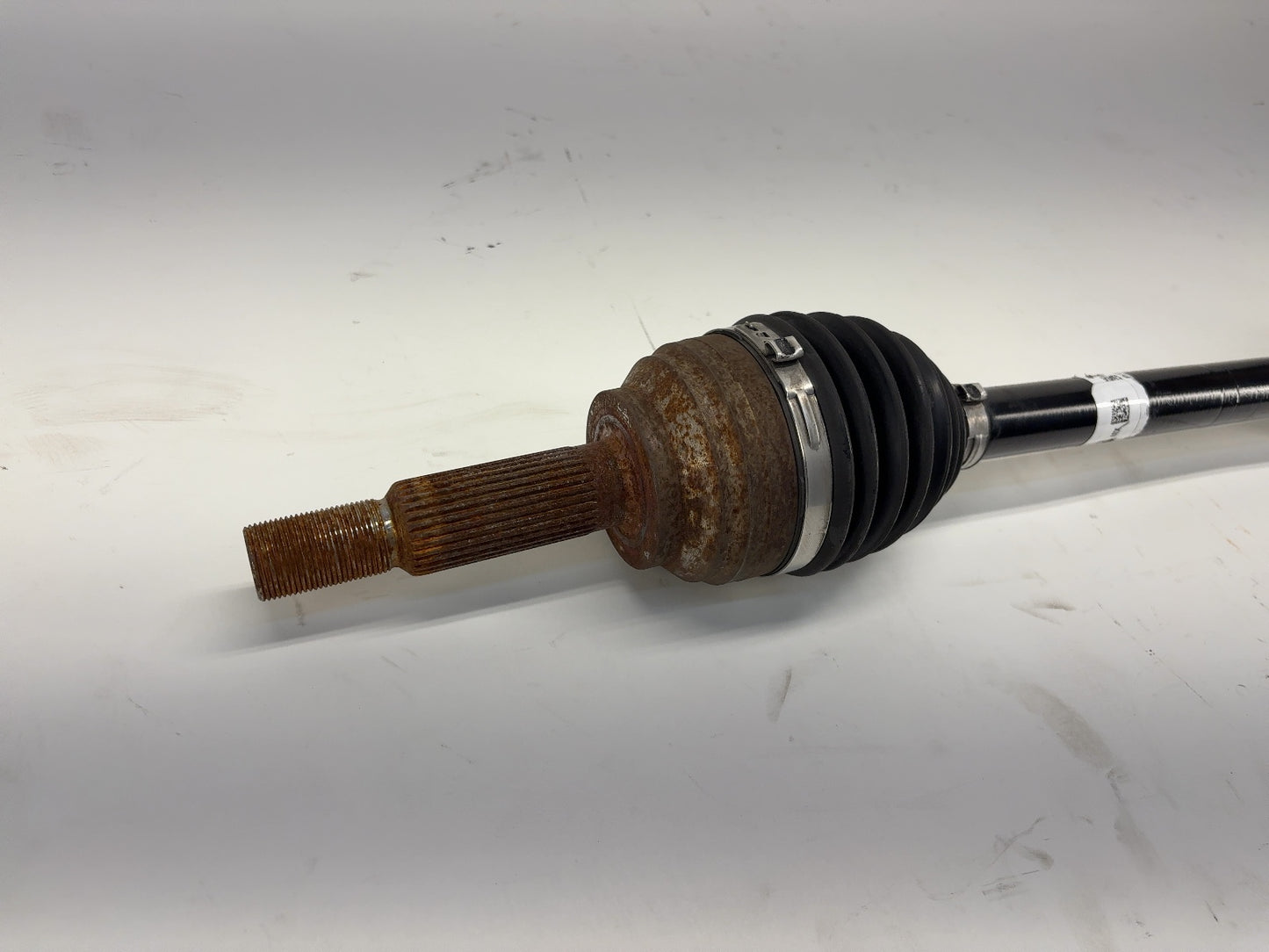 2017-2018 Tesla Model X Front Right Axle Shaft 1027115-00-D