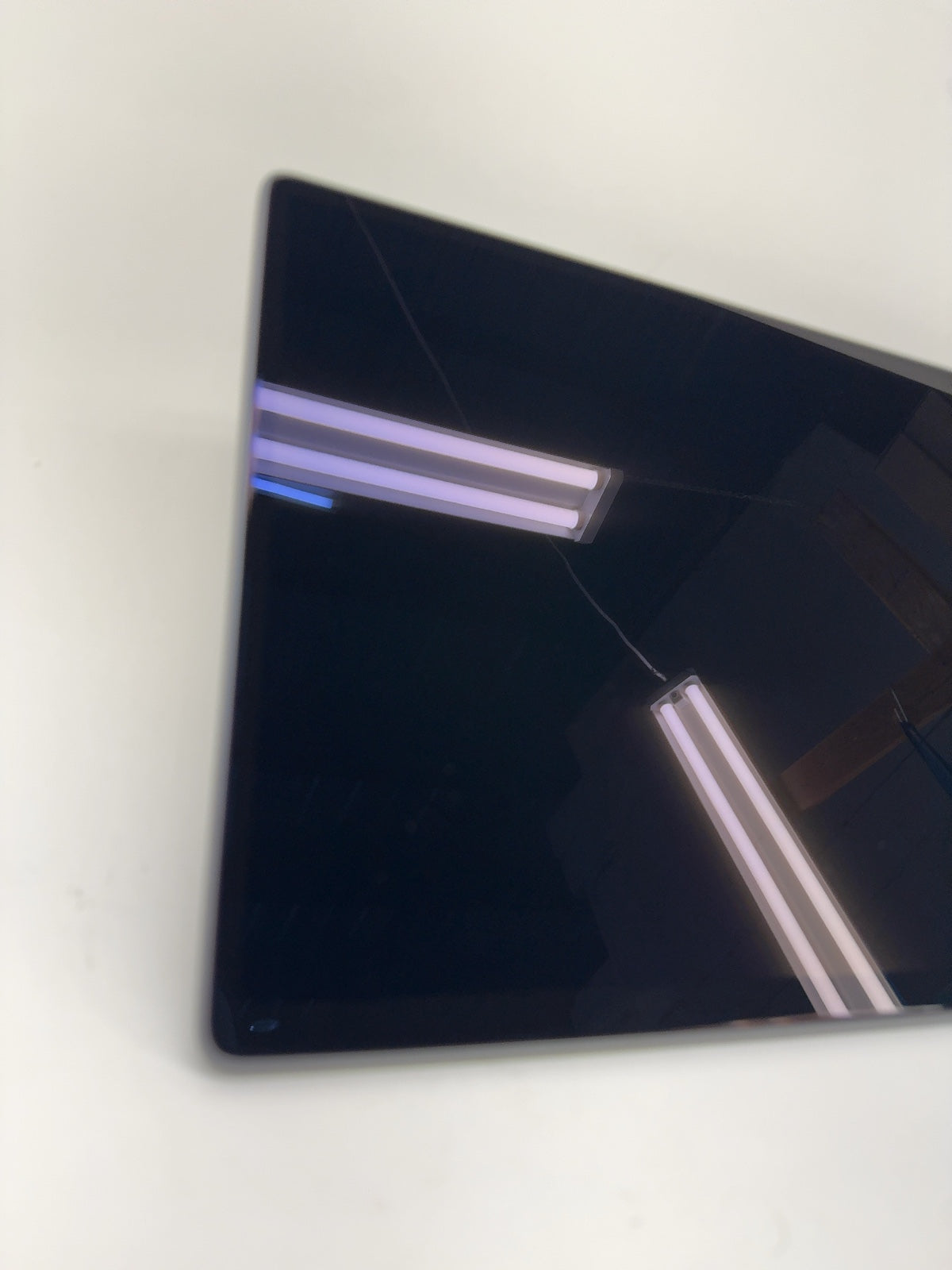 2024-2026 Tesla Model 3 Highland Center Display 1756566-00-D