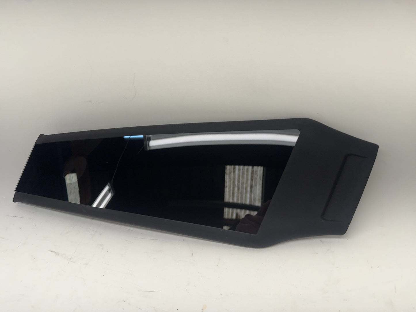 2026 Tesla Model 3 Highland B Pillar Glass w Camera Right 1734279-00-G