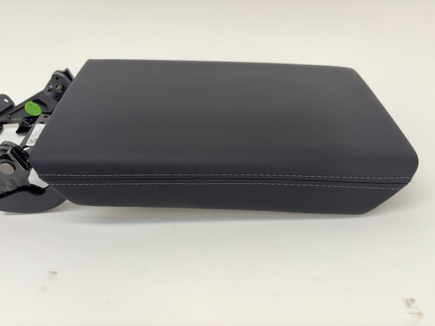 2025-2026 Tesla Model 3 Highland Center Console Armrest 1714422-24-G