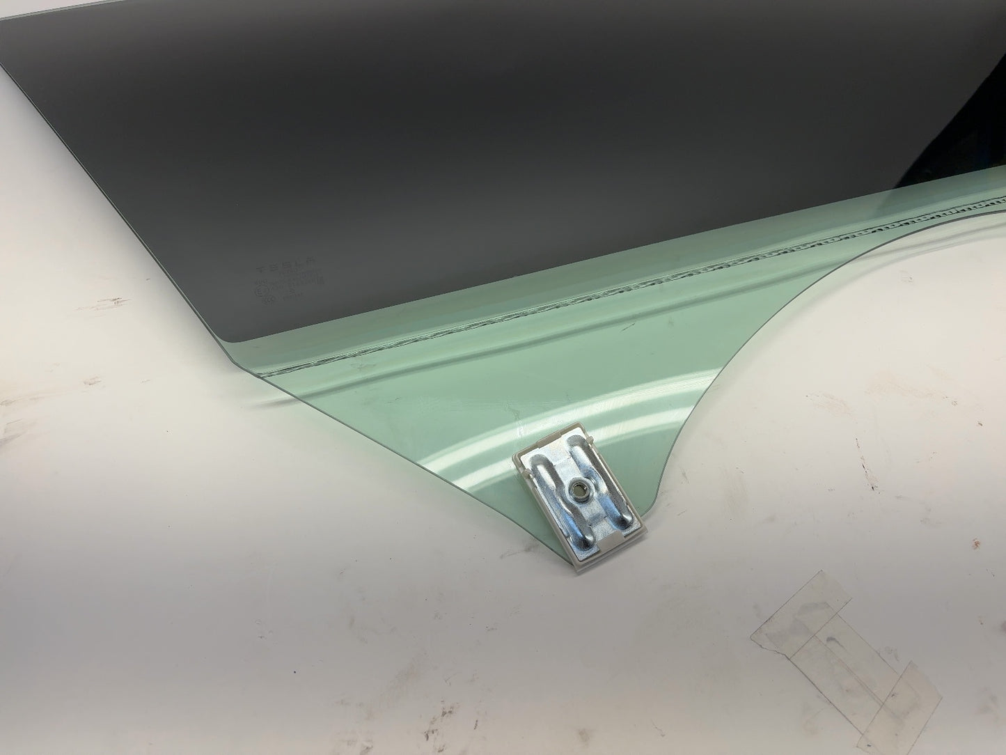 2024-2026 Tesla Model 3 Highland Front Right Door Glass Laminated Note 1773076-00-D