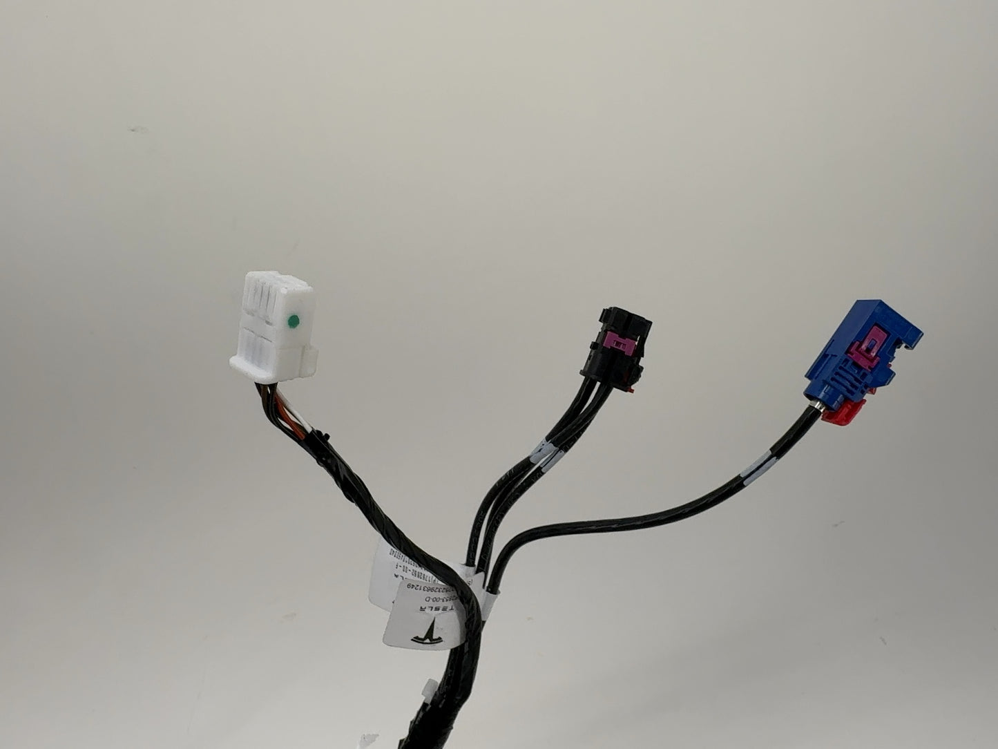 2026 Tesla Model 3 Highland Windshield Harness With Camera 2897317-00-A