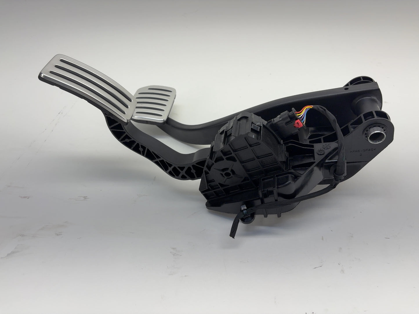 2026 Tesla Model 3 Highland Brake And Accelerator Pedal Assembly 1344691-01-B