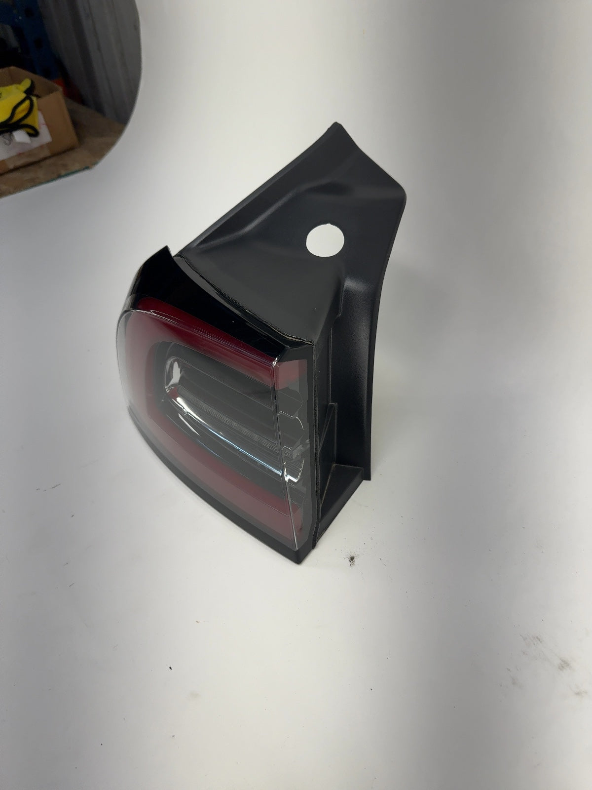 2021-2023 Tesla Model 3 Tail Lamp Rear Bodyside Left 1077397-00-H