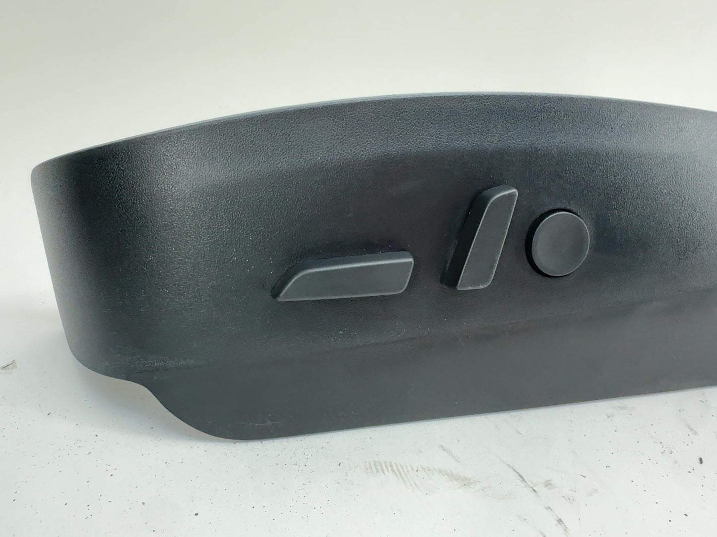 2019-2020 Tesla Model 3 Front Left Driver Seat Trim With Buttons 1088964-00-C