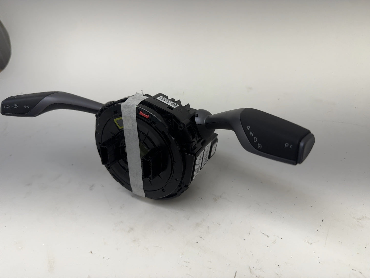2018 Tesla Model 3 Steering Column Control Module 1097662-00-H