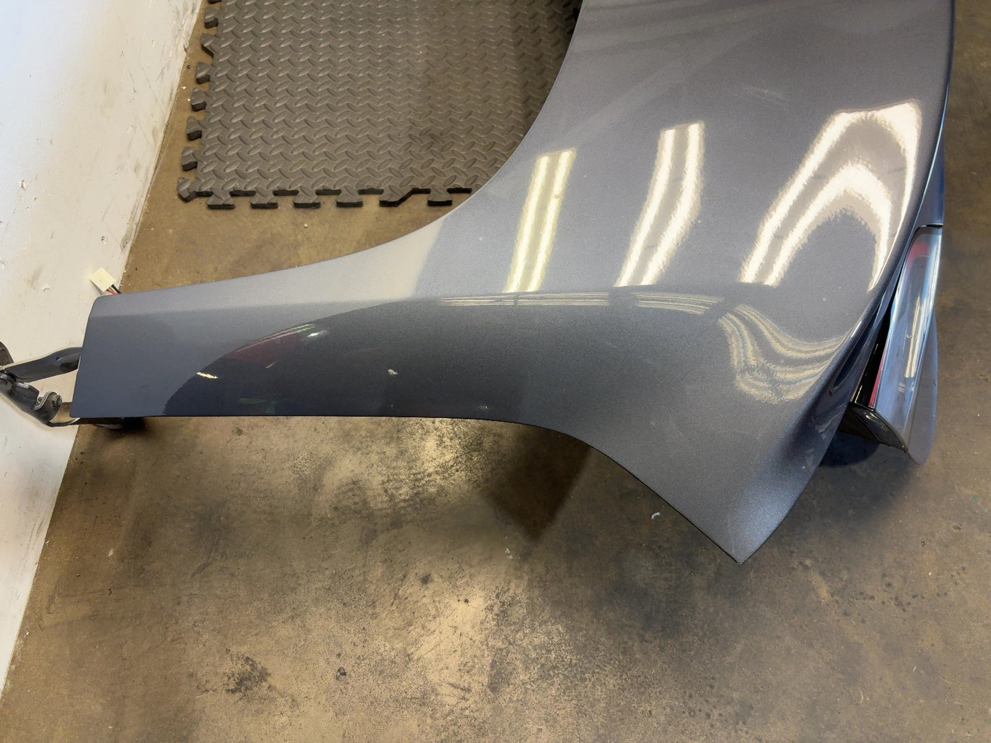 2021-2023 Tesla Model 3 Trunk Lid Assembly 1601460-E0-A