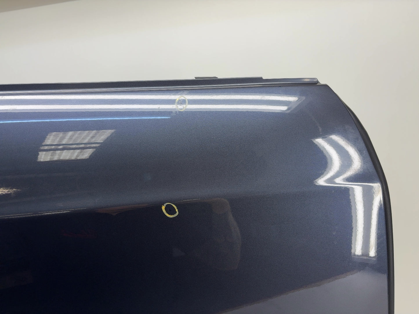 2014-2018 Tesla Model S Rear Right Door Shell 6006566-E0-H