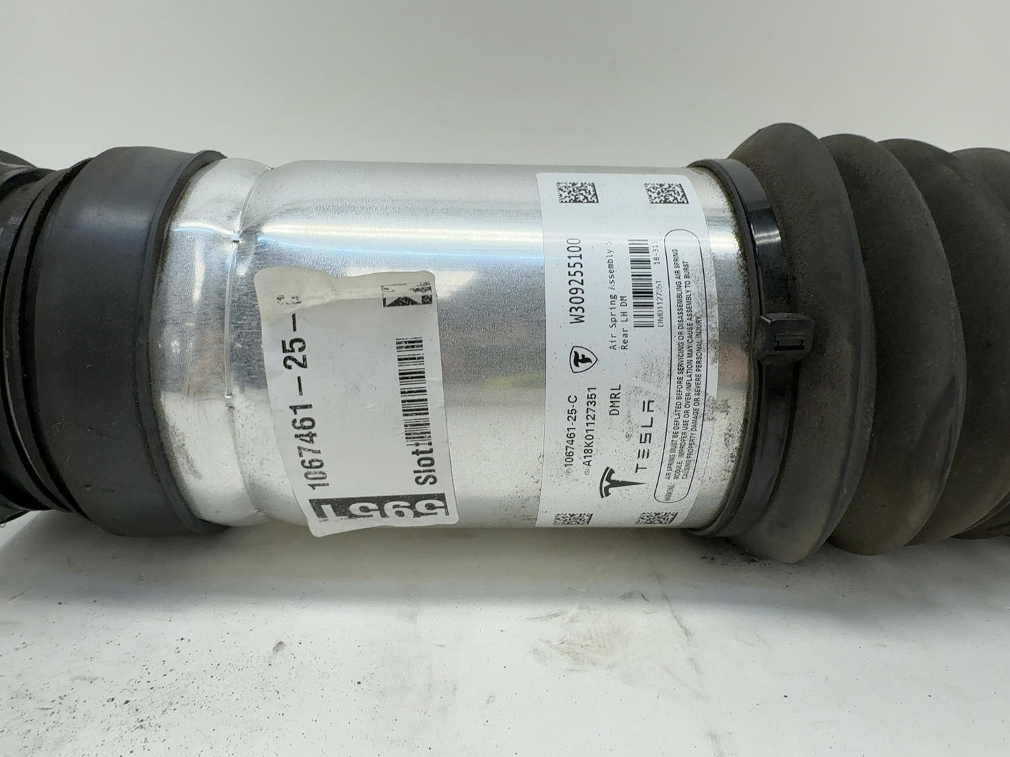 2018 Tesla Model S Rear Air Spring Module Left Dual Motor 1067461-25-C