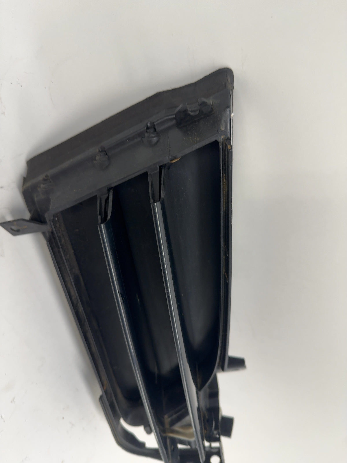 2013-2015 Tesla Model S Active Louvre Right 1007269-00-F