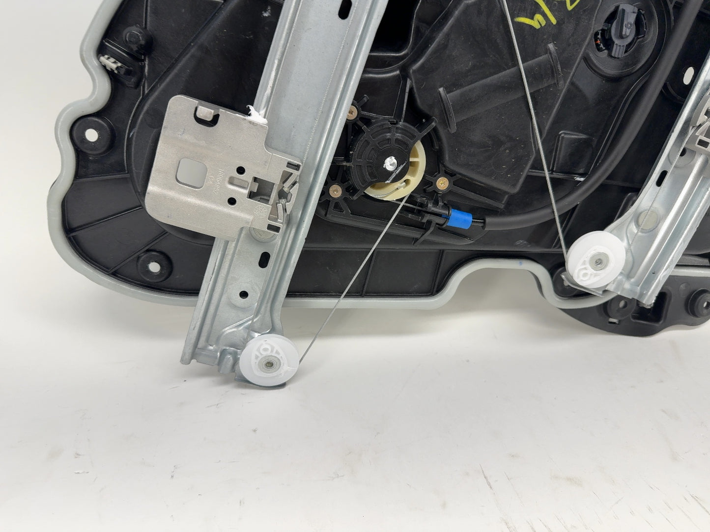 2025 Tesla Model 3 Highland Rear Left Door Window Regulator 2187300-99-A