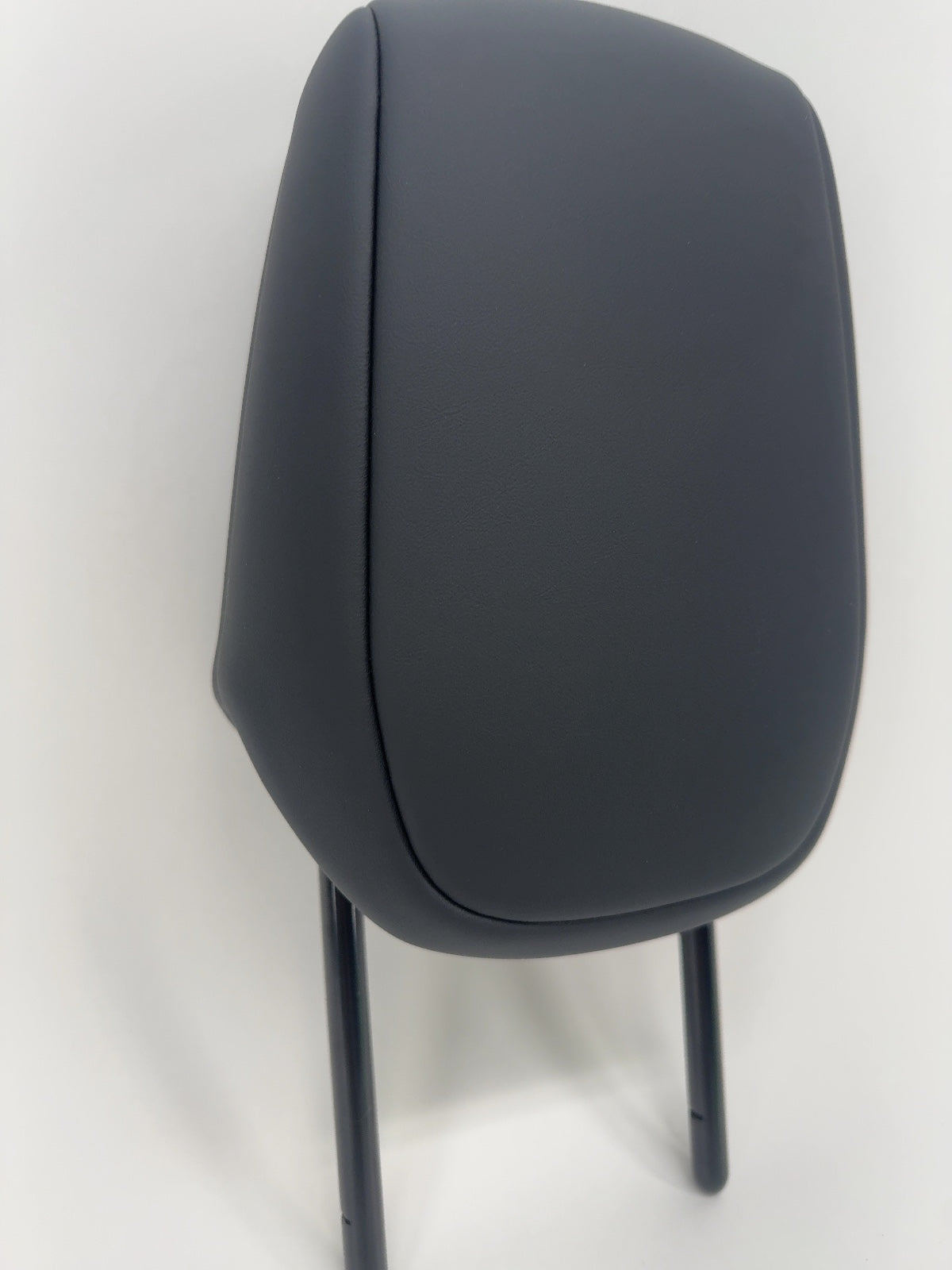 2025 Tesla Model 3 Highland Front Headrest Black 2084308-97-F